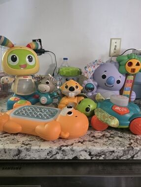 Fisher-Price Bright Orange, Green & Purple Activity Toy Bundle